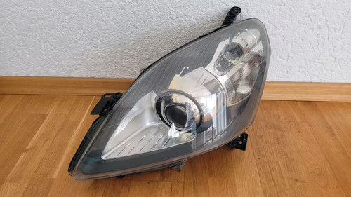 Opel zafira xenon - b,
